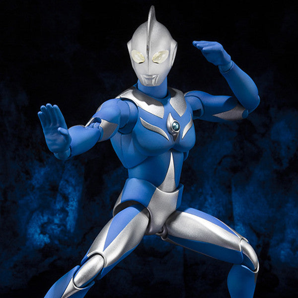 TAMASHII NATIONS S.H.Figuarts Ultraman Cosmos Luna Mode - Action Figure Ufficiale, 5 Mani Alternate, Effetto Full Moon Recto - 4